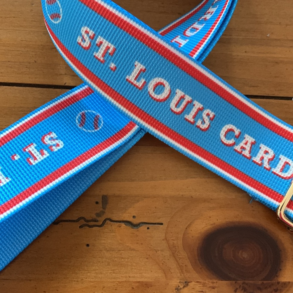 St. Louis Cardinals Belt Bag - Picture 4 of 7